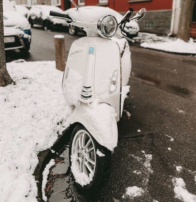 バイクのエンジンが冬（寒い日）にかかりにくい理由 キャブ車の原付 